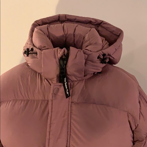 SOLD! Aritzia/TNA: Super Puff "Shorty", XXS, Lilac - Picture 5 of 9